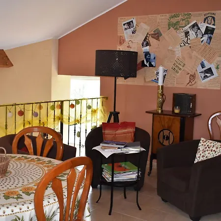 Maison Bio-climatique Au Coeur De - Fr-1-585-147 Bed & Breakfast