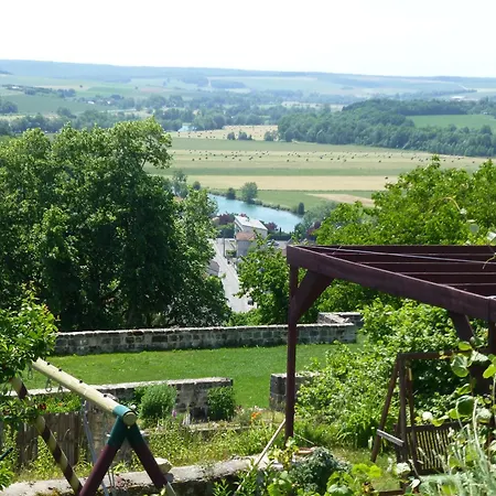 Bed & Breakfast Maison Bio-climatique Au Coeur De - Fr-1-585-147 Dun-sur-Meuse